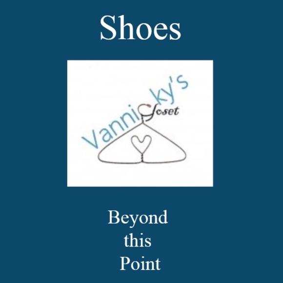 Shoes - Women's Shoes